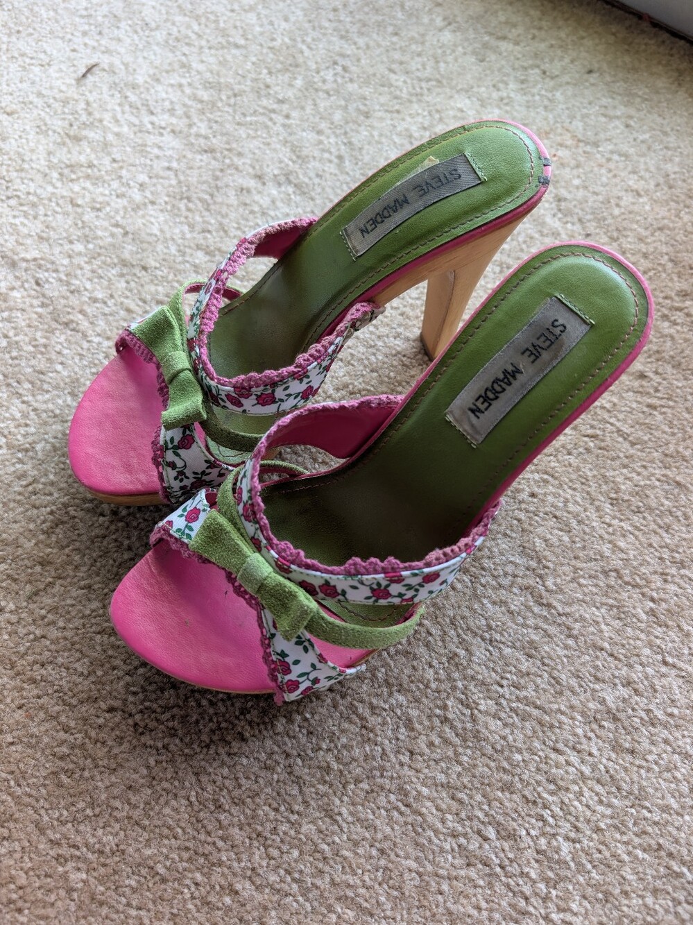 Steve Madden Luckii Pink & Green Floral Bow Mule Heels